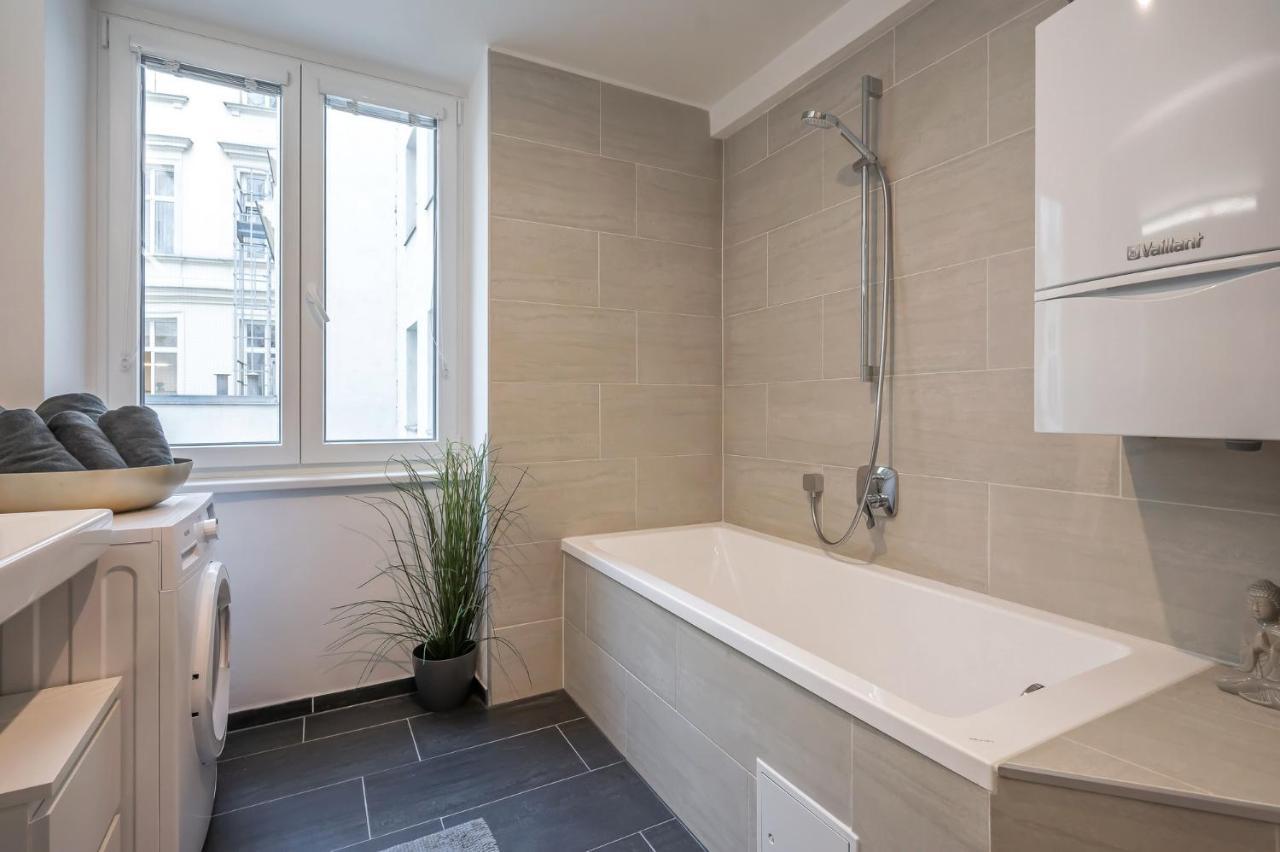 Modern City Center Apartment Bécs Kültér fotó