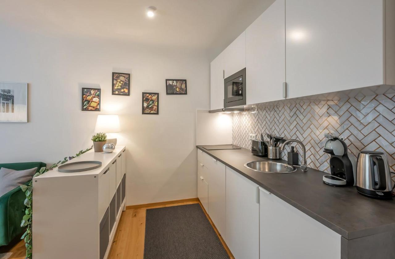 Modern City Center Apartment Bécs Kültér fotó