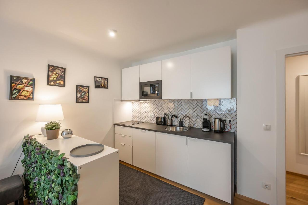 Modern City Center Apartment Bécs Kültér fotó