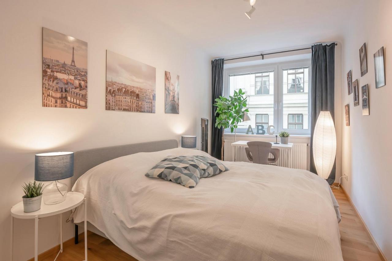 Modern City Center Apartment Bécs Kültér fotó